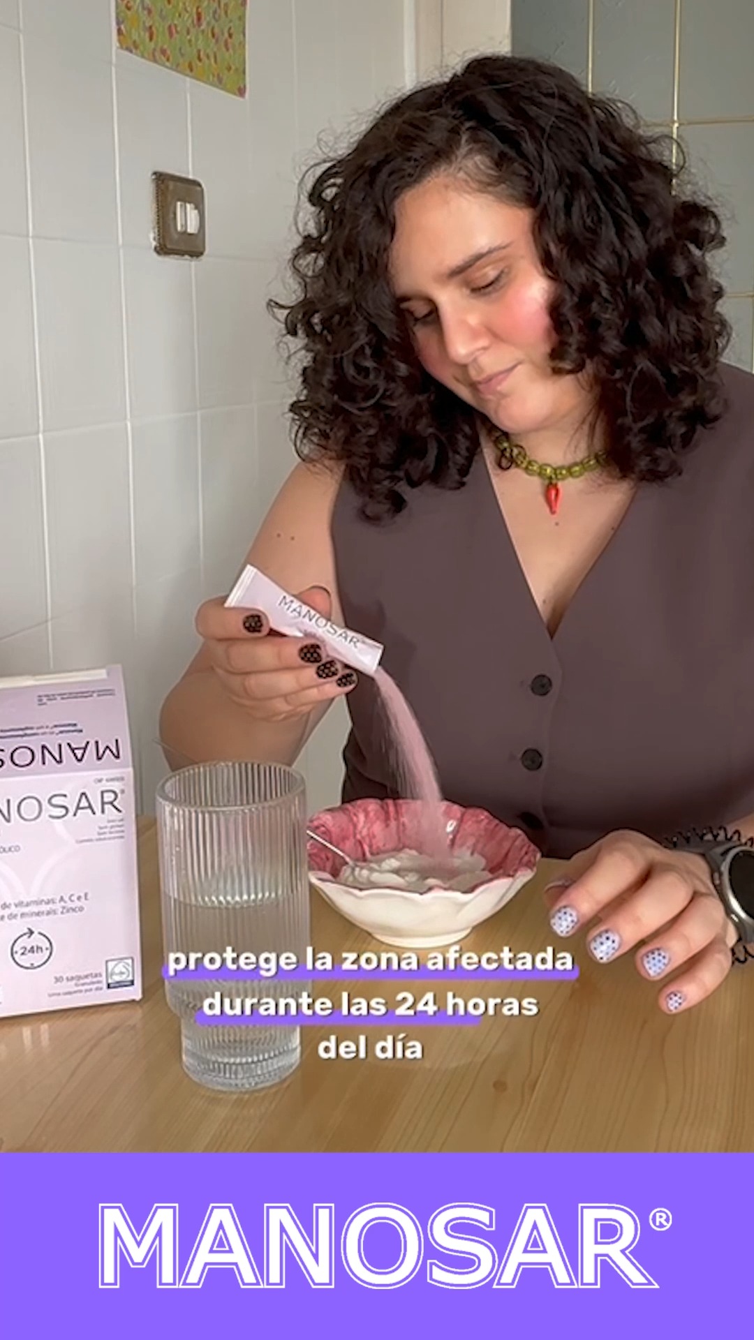 Si has tenido alguna vez cistitis, la padeces continuamente o te quieres proteger de posibles apariciones, Manosar es un complemento alimenticio que gracias a su liberación 24h protege la zona afectada ayudando a eliminar las bacterias causantes de la infección.

#manosar #infeccionesurinarias #cistitis #arafarma #arafarmapiensaenti #infeccionurinaria #arandanorojo #PAC #dolor #infeccionpostcoital